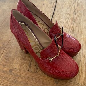 Sam Edelman size 9.5 - Aretha Red Croc-Embossed Platform Heels